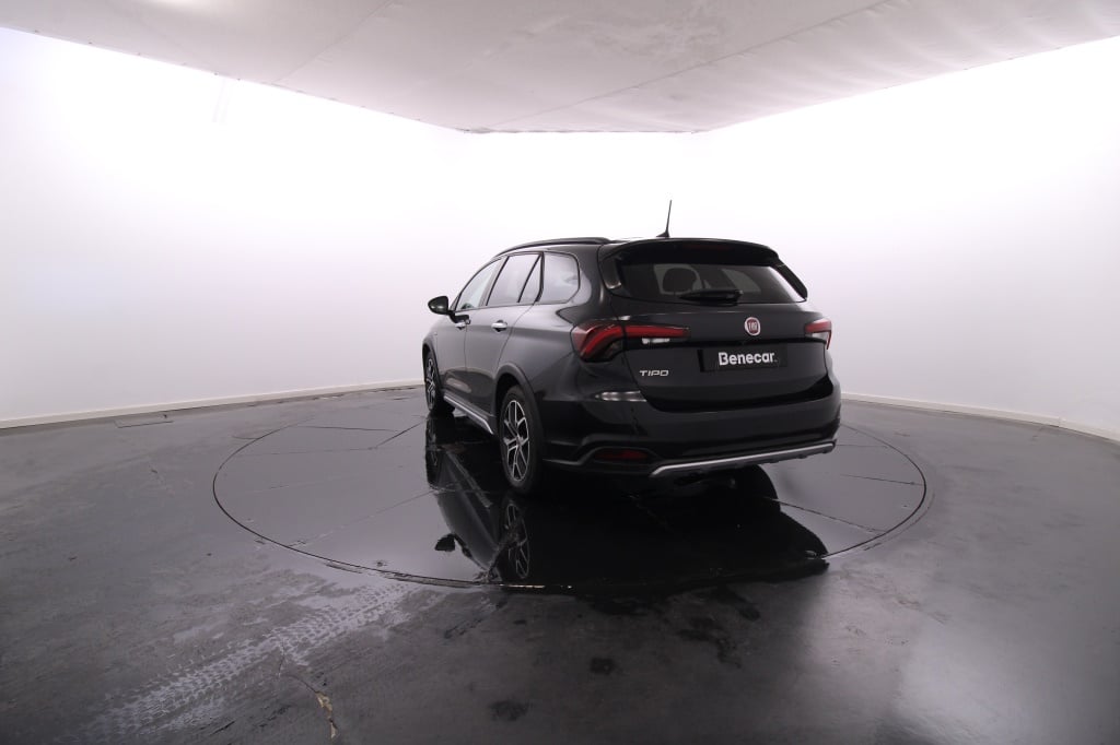 Fiat Tipo Station Wagon Cross