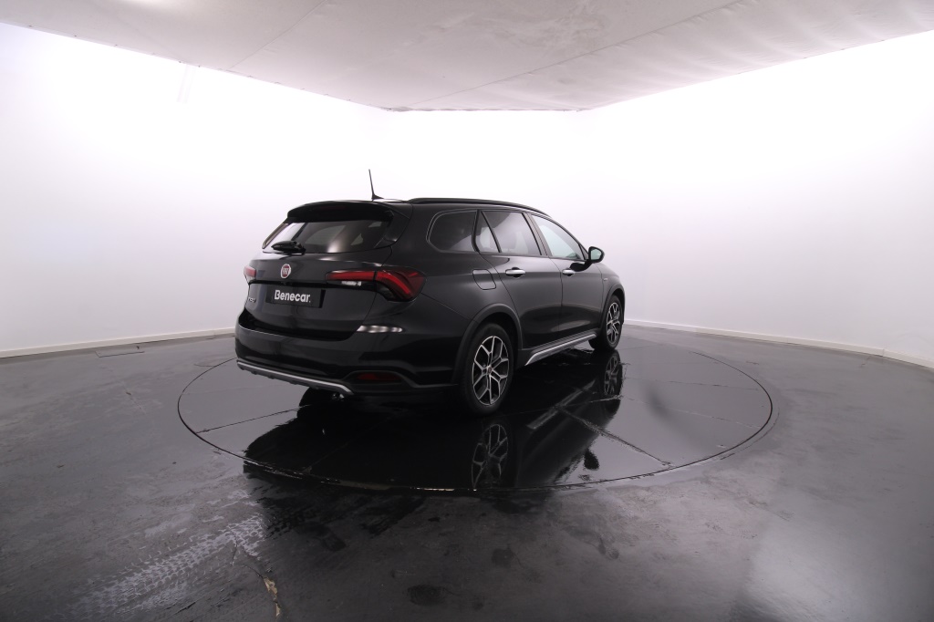 Fiat Tipo Station Wagon Cross