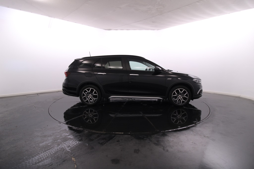 Fiat Tipo Station Wagon Cross