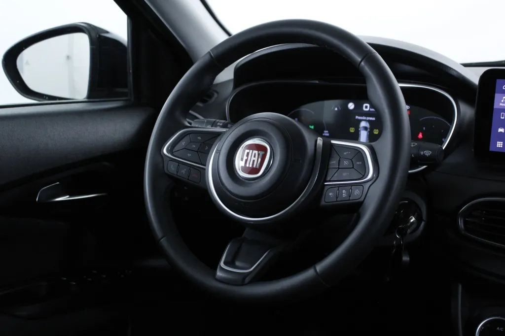 Fiat Tipo Station Wagon Cross