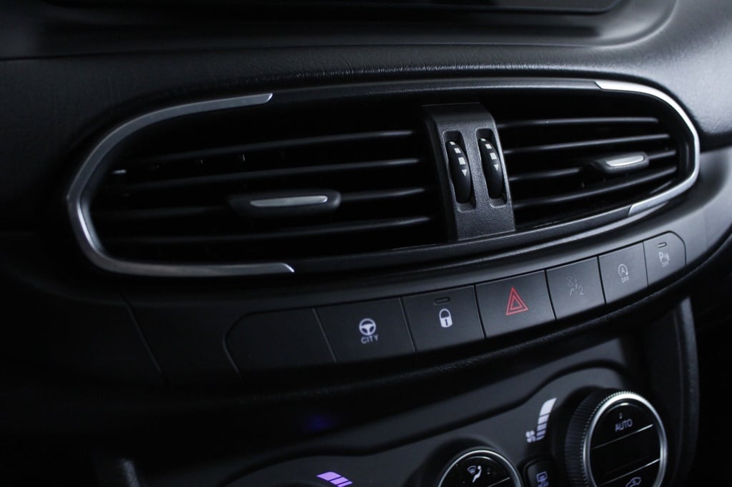 Fiat Tipo Station Wagon Cross