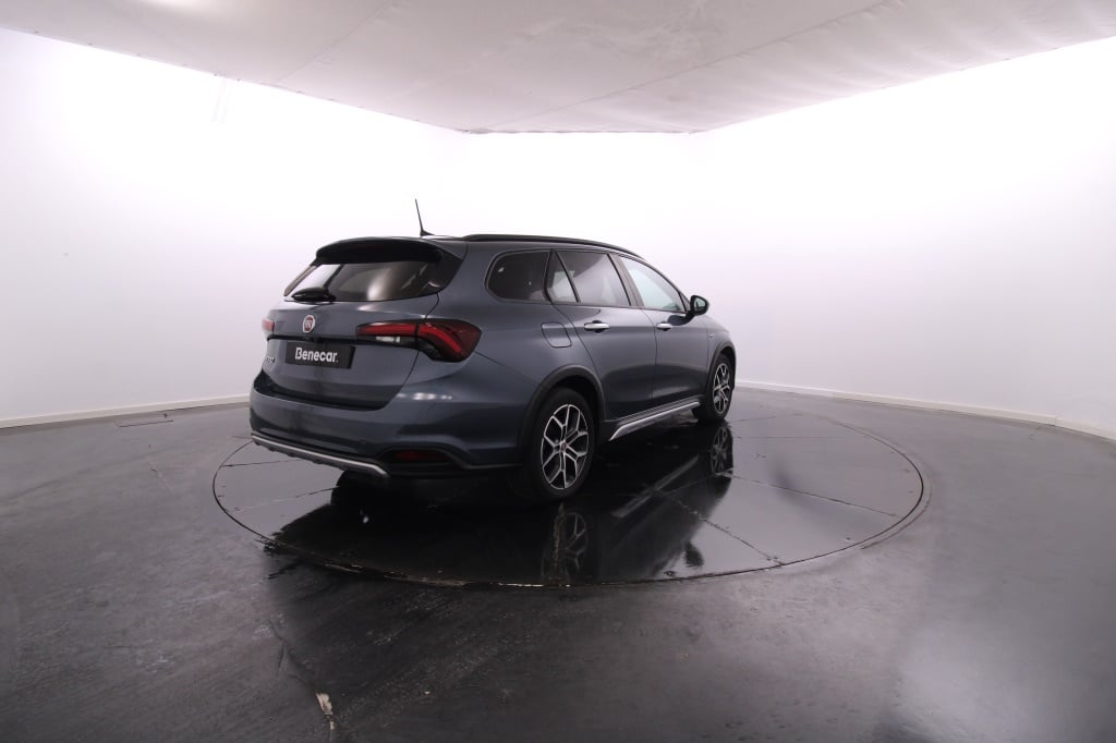 Fiat Tipo Station Wagon Cross