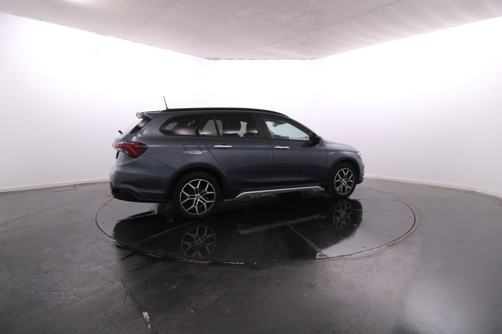 Fiat Tipo Station Wagon Cross