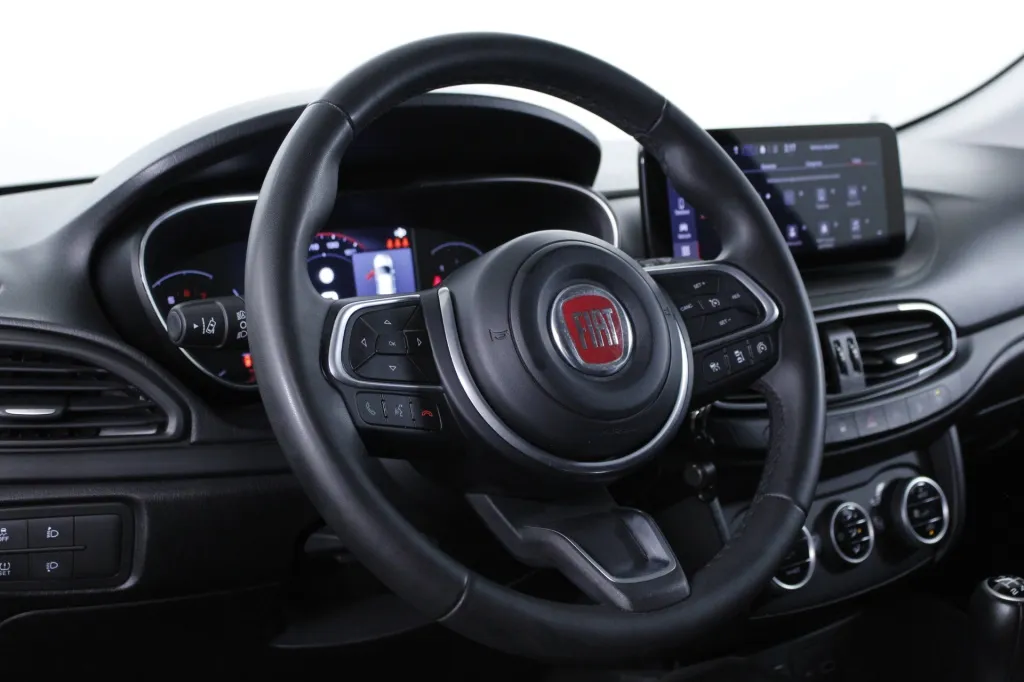 Fiat Tipo Station Wagon Cross