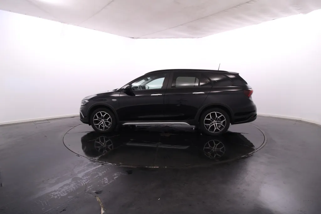 Fiat Tipo Station Wagon Cross
