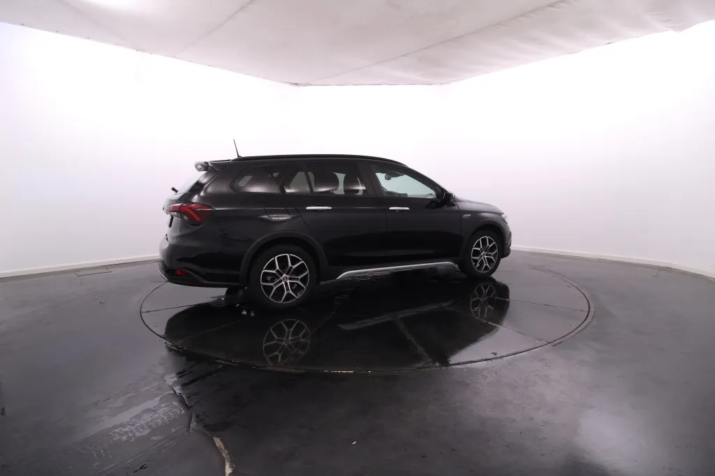 Fiat Tipo Station Wagon Cross