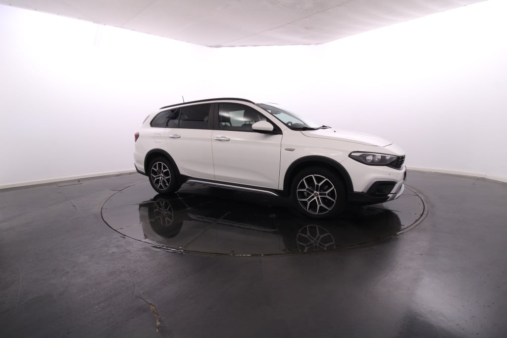 Fiat Tipo Station Wagon Cross
