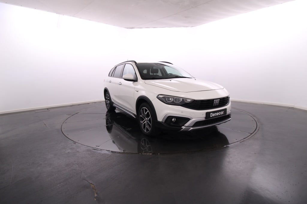 Fiat Tipo Station Wagon Cross