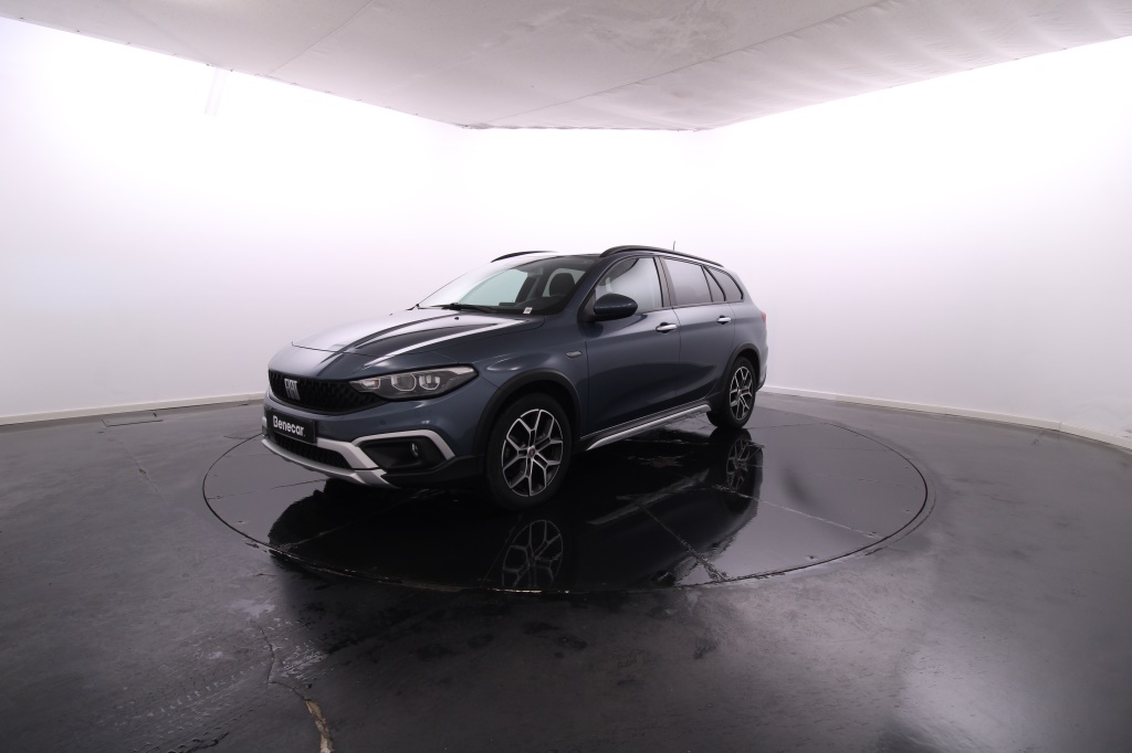 Fiat Tipo Station Wagon Cross
