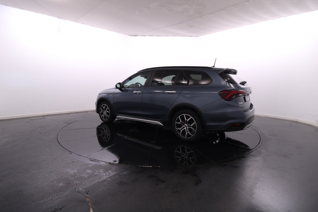 Fiat Tipo Station Wagon Cross