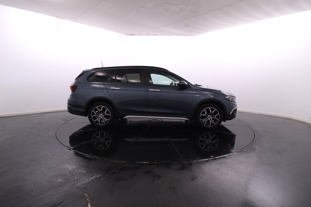 Fiat Tipo Station Wagon Cross