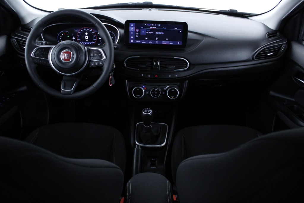 Fiat Tipo Station Wagon Cross