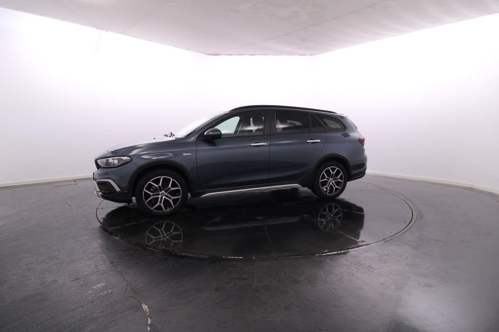 Fiat Tipo Station Wagon Cross
