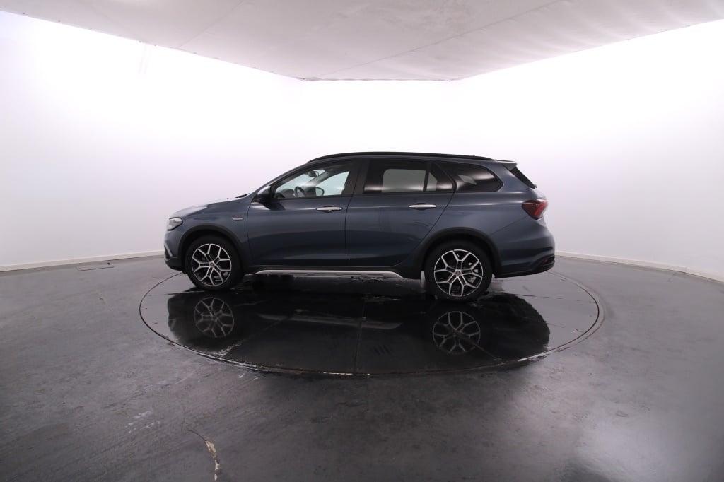 Fiat Tipo Station Wagon Cross