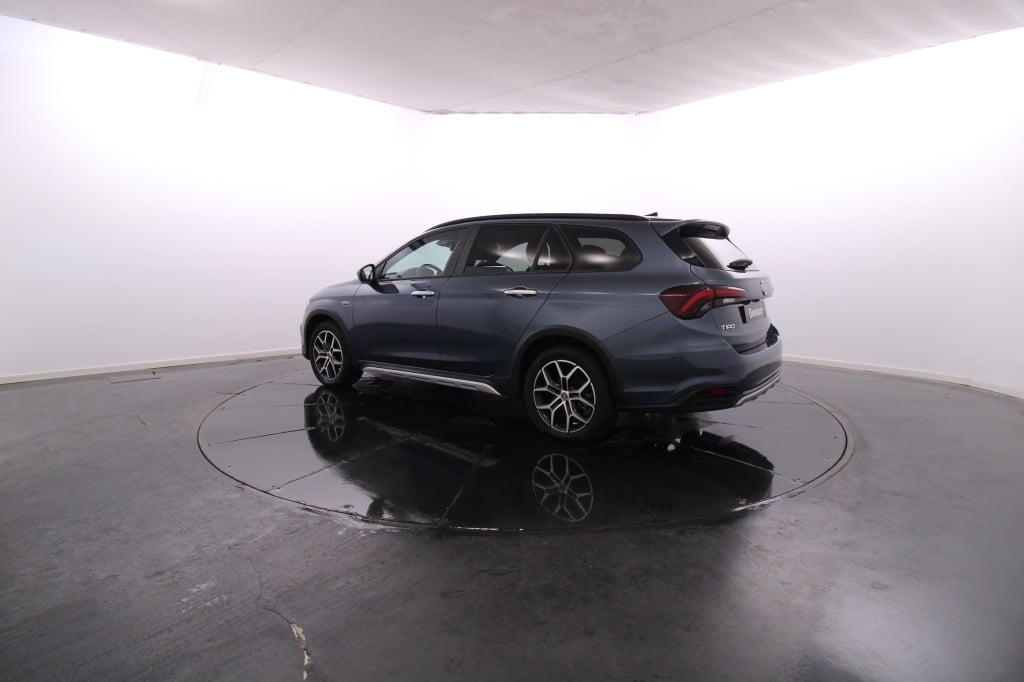 Fiat Tipo Station Wagon Cross