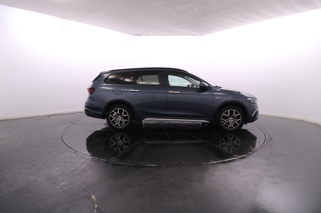 Fiat Tipo Station Wagon Cross