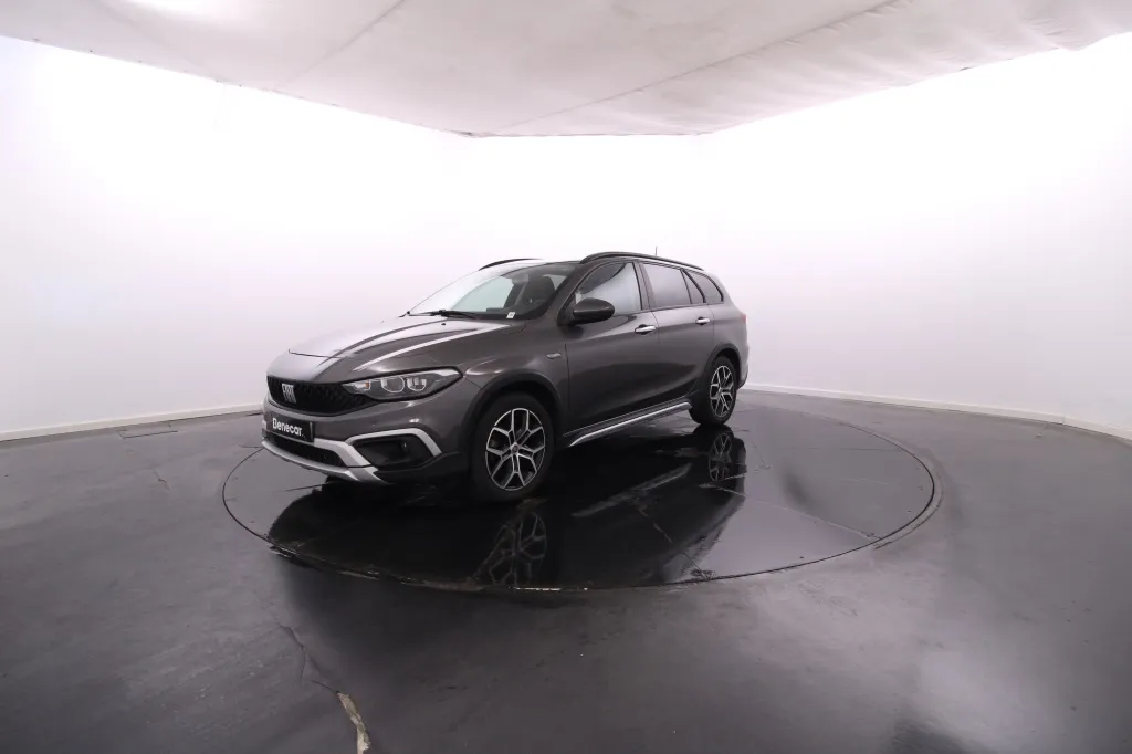 Fiat Tipo Station Wagon Cross