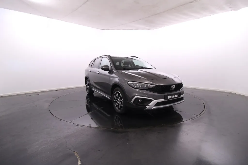 Fiat Tipo Station Wagon Cross