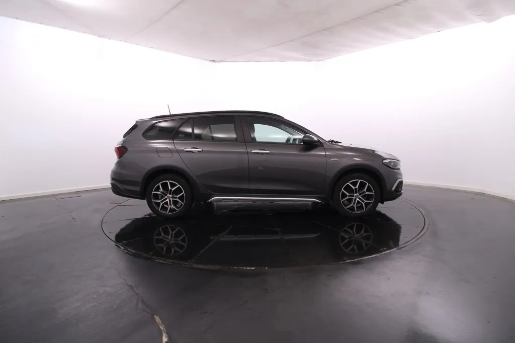 Fiat Tipo Station Wagon Cross