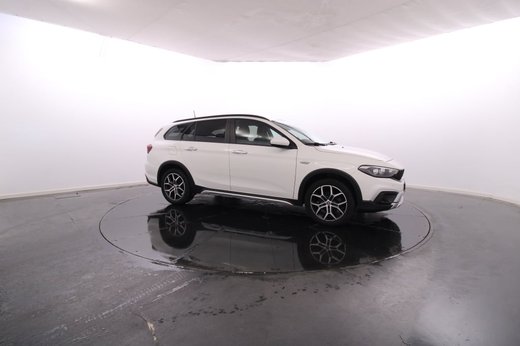 Fiat Tipo Station Wagon Cross