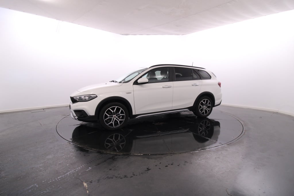 Fiat Tipo Station Wagon Cross