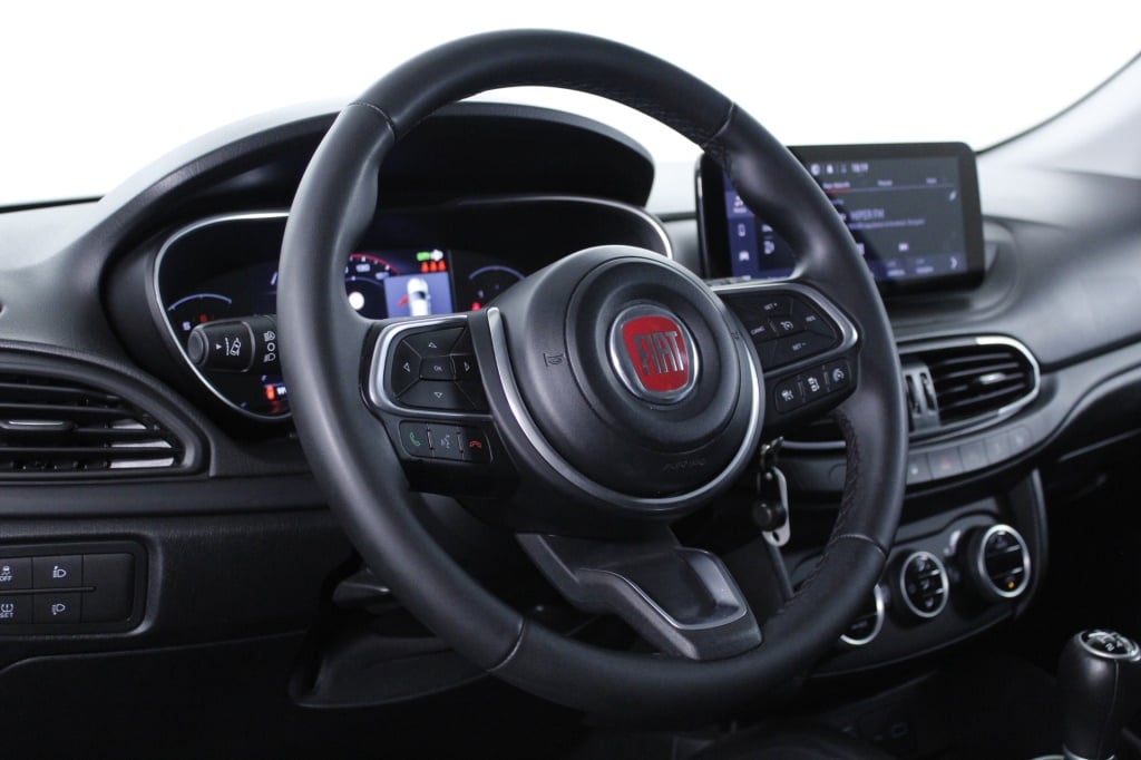 Fiat Tipo Station Wagon Cross