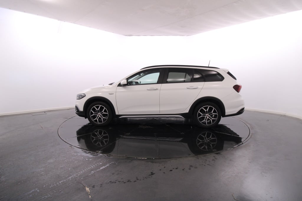Fiat Tipo Station Wagon Cross