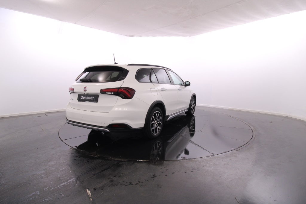 Fiat Tipo Station Wagon Cross