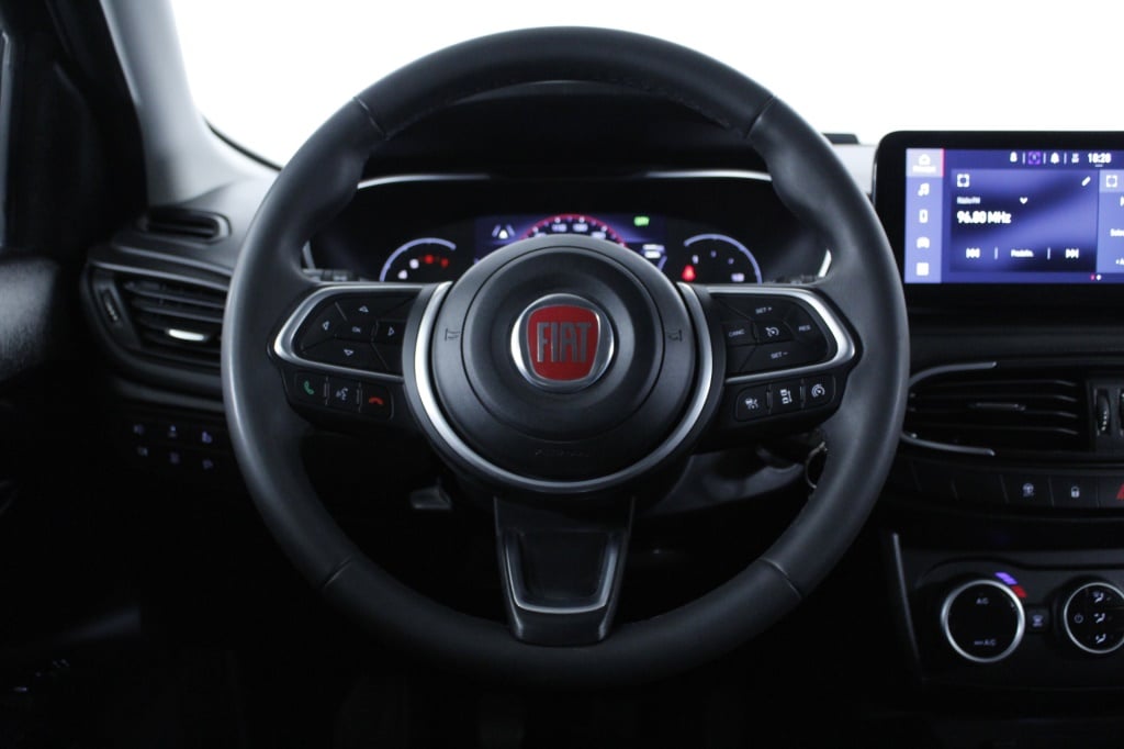 Fiat Tipo Station Wagon Cross