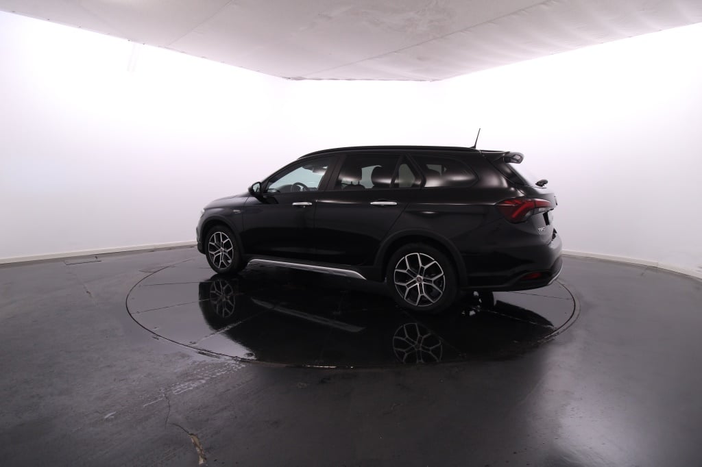 Fiat Tipo Station Wagon Cross