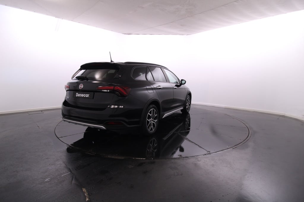 Fiat Tipo Station Wagon Cross