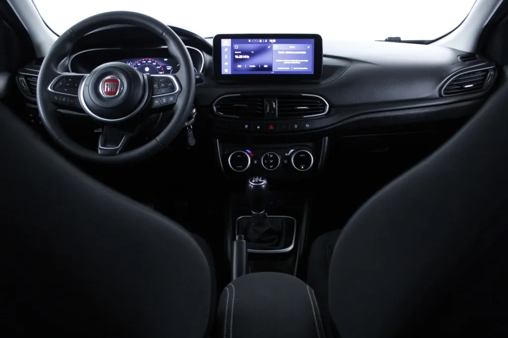 Fiat Tipo Station Wagon Cross