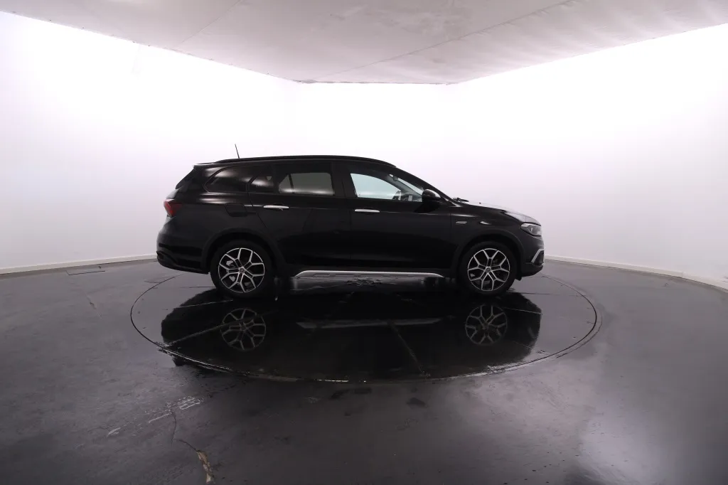 Fiat Tipo Station Wagon Cross