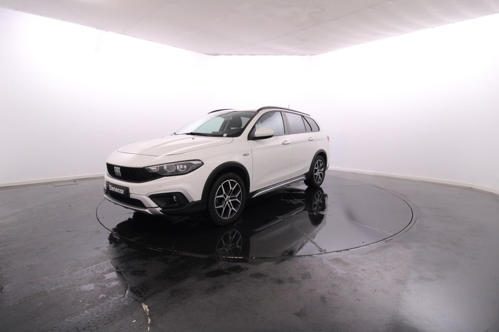 Fiat Tipo Station Wagon Cross