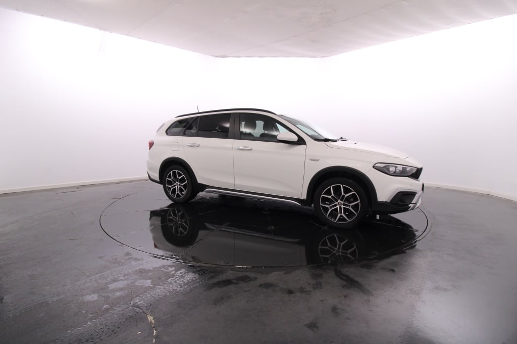 Fiat Tipo Station Wagon Cross