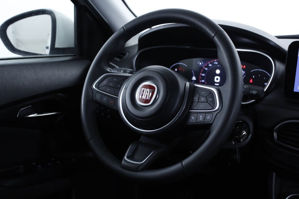 Fiat Tipo Station Wagon Cross