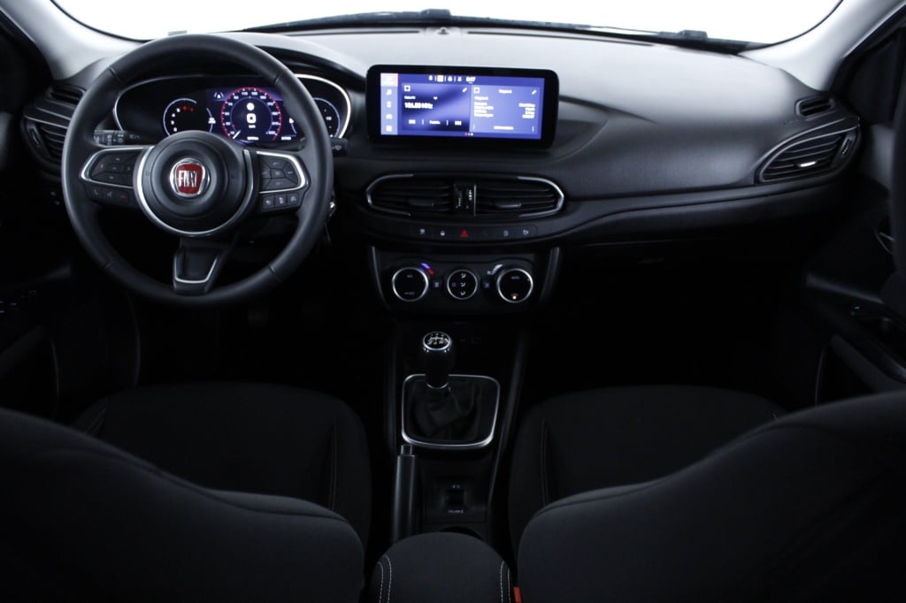 Fiat Tipo Station Wagon Cross