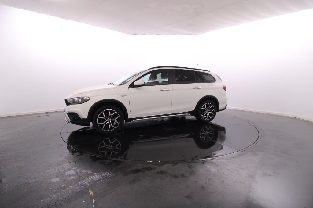 Fiat Tipo Station Wagon Cross