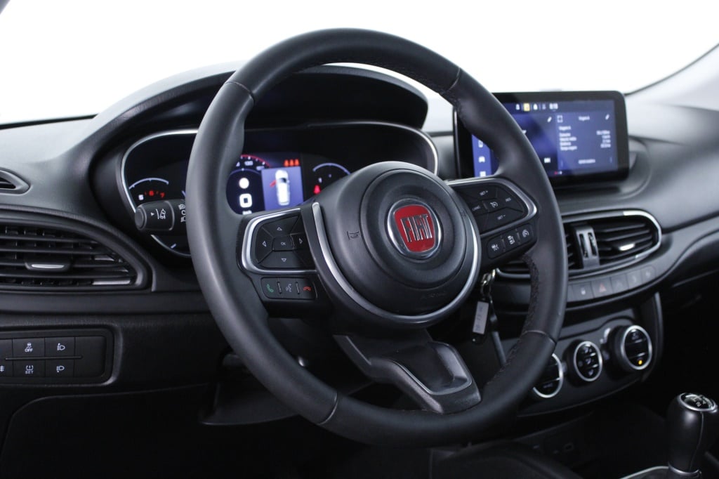 Fiat Tipo Station Wagon Cross