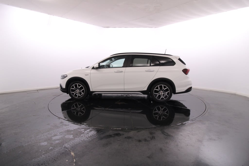 Fiat Tipo Station Wagon Cross