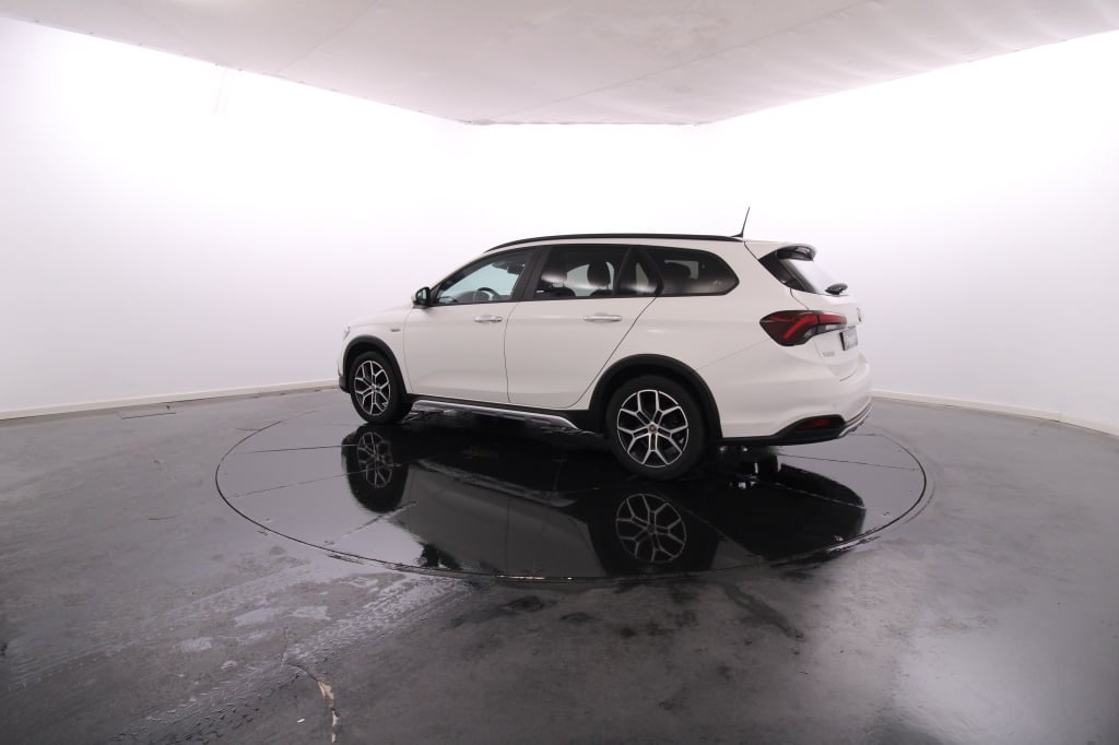 Fiat Tipo Station Wagon Cross