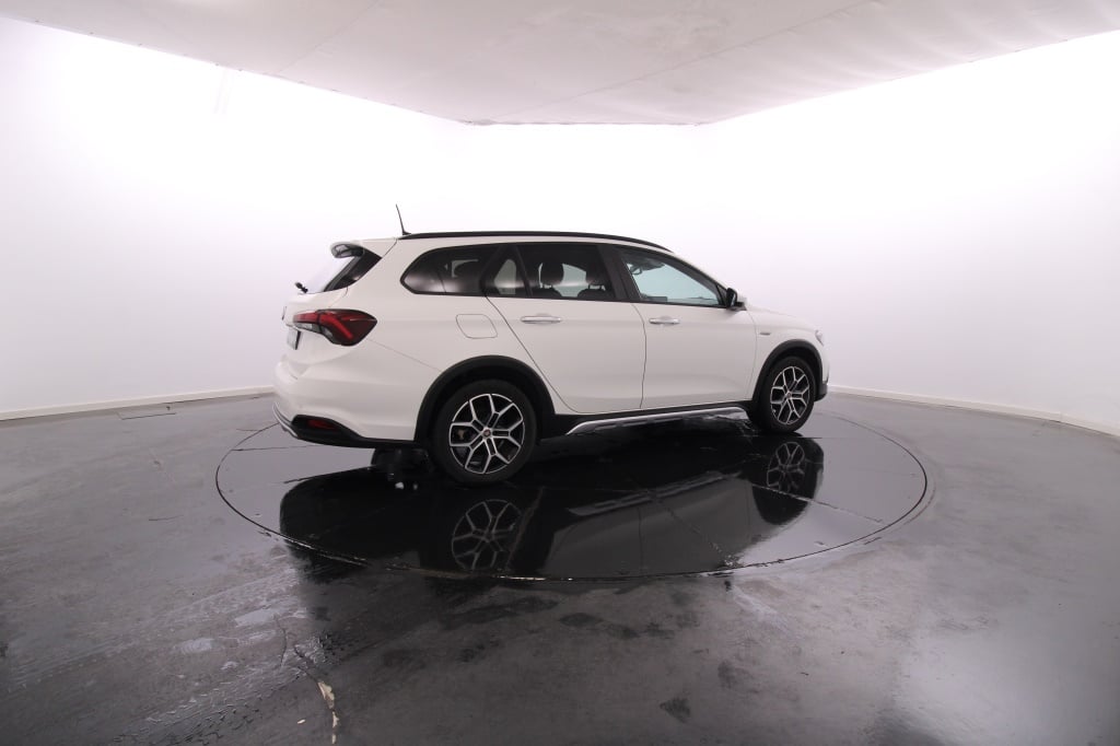 Fiat Tipo Station Wagon Cross