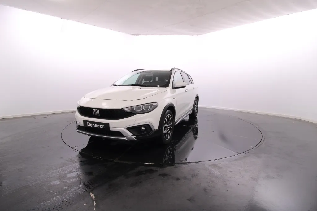 Fiat Tipo Station Wagon Cross