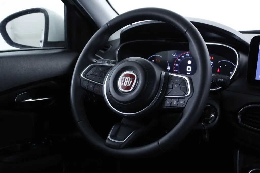 Fiat Tipo Station Wagon Cross