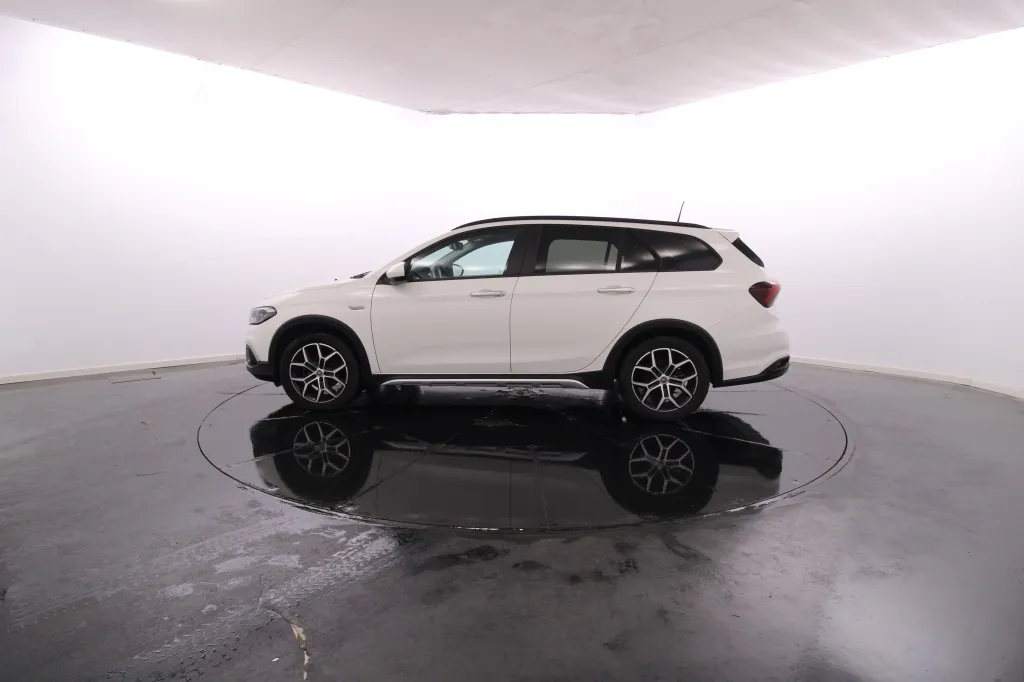 Fiat Tipo Station Wagon Cross