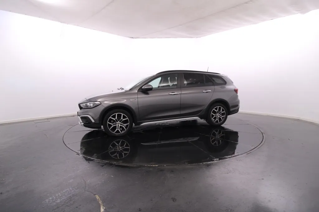 Fiat Tipo Station Wagon Cross