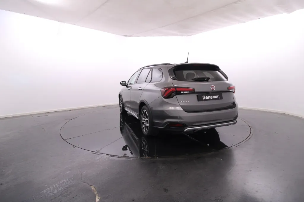 Fiat Tipo Station Wagon Cross