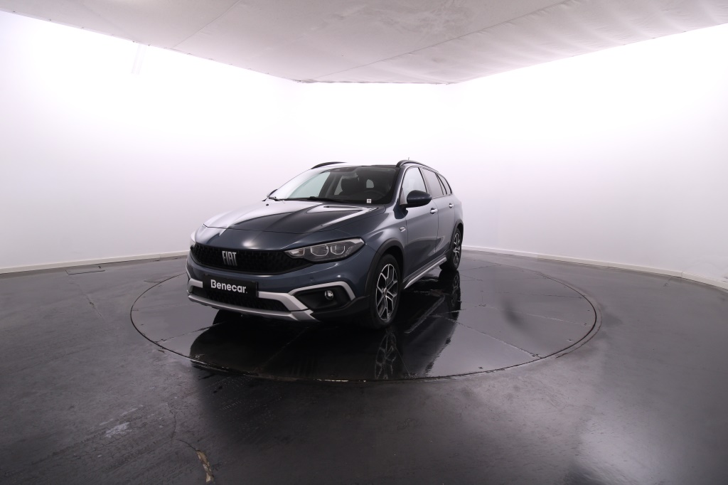 Fiat Tipo Station Wagon Cross