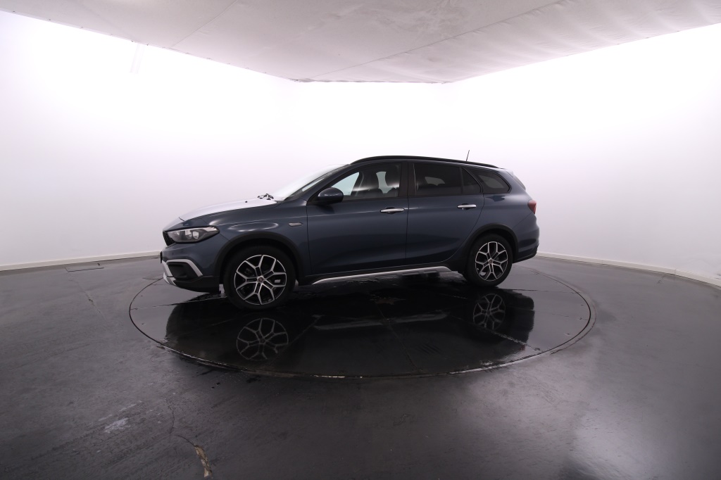Fiat Tipo Station Wagon Cross