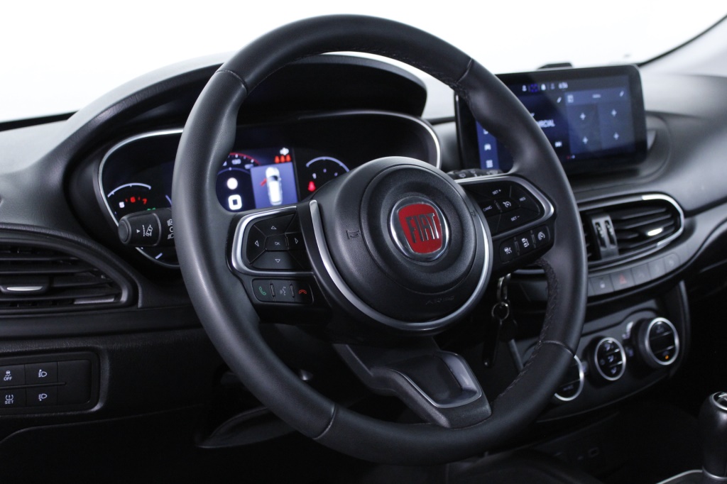 Fiat Tipo Station Wagon Cross